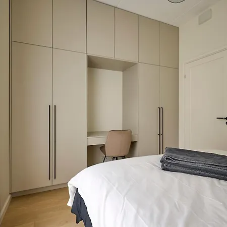 Modern At Volta *